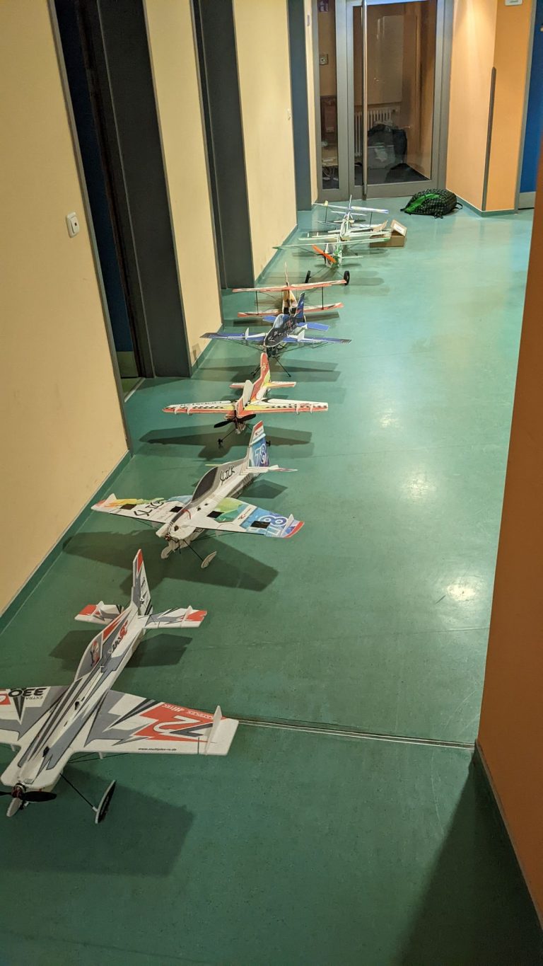 Hallenfliegen der FSG Vehlefanz in der Sporthalle Hennigsdorf
